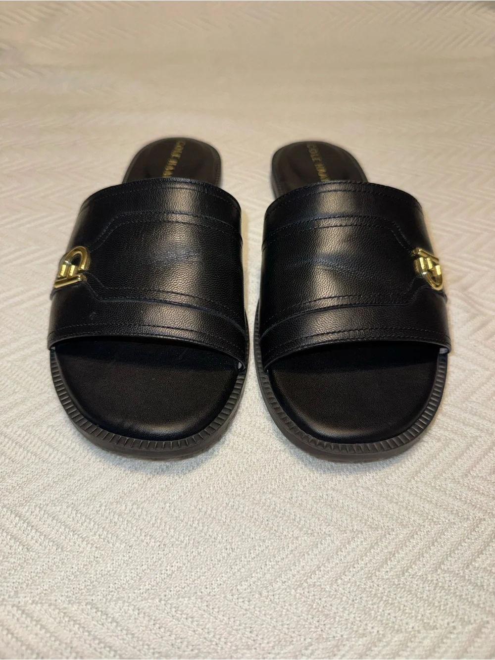 Cole Haan womans slip